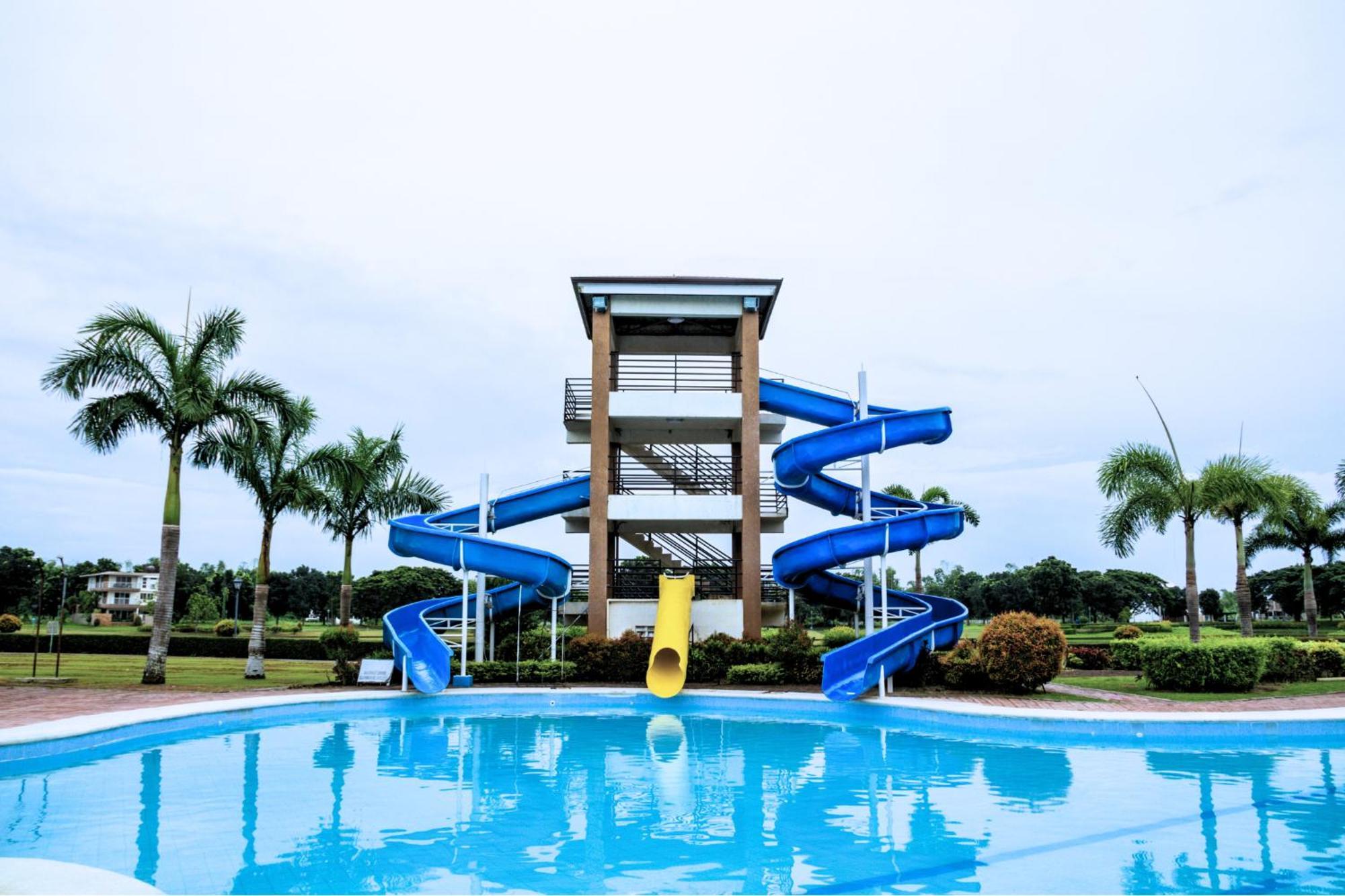 Sotogrande Iloilo Hotel Extérieur photo